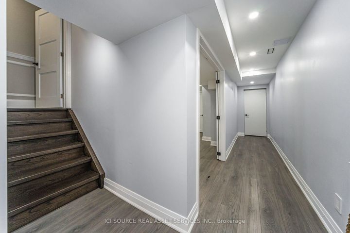 Photo 39 at 12 Amethyst Circle, Bram East, Brampton