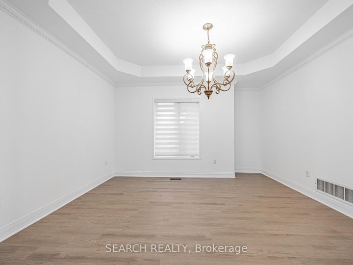 Photo 9 at 7 Homeview Road, Bram East, Brampton