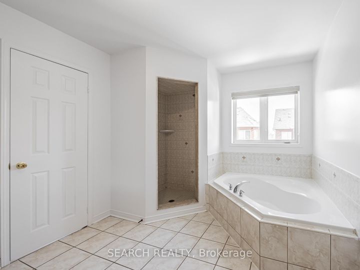 Photo 21 at 7 Homeview Road, Bram East, Brampton