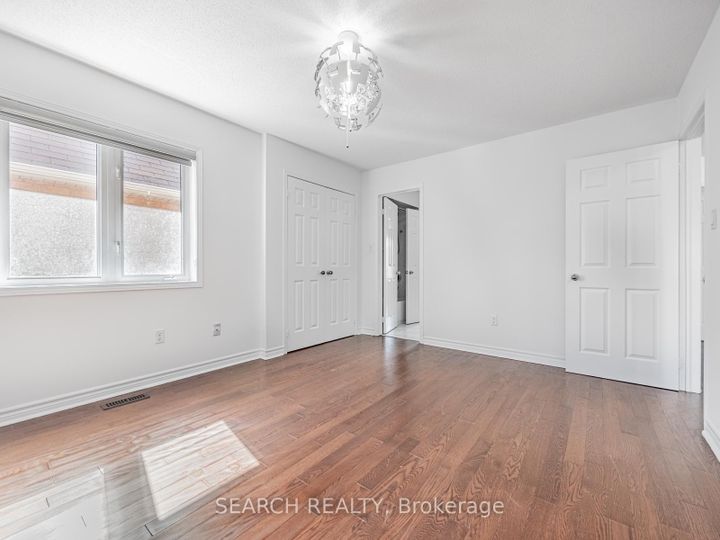Photo 24 at 7 Homeview Road, Bram East, Brampton