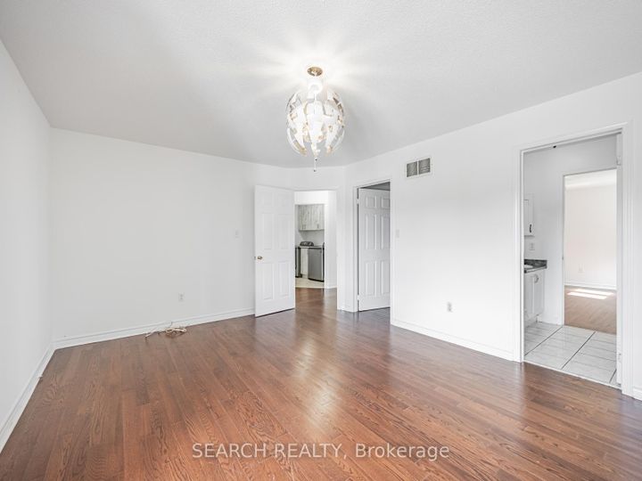 Photo 27 at 7 Homeview Road, Bram East, Brampton