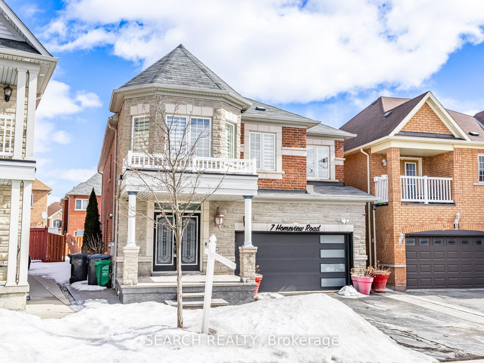 7 Homeview Road, Bram East, Brampton 2