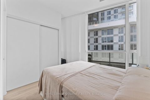 Photo 10 at 407 - 50 Ordnance Street, Niagara, Toronto