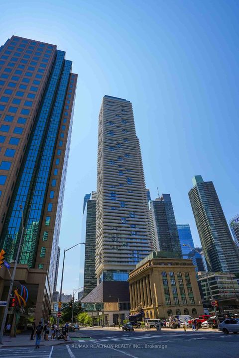Photo 0 at 4004 - 88 Harbour Street, Waterfront Communities C1, Toronto