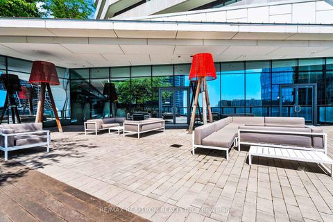 Photo 26 at 4004 - 88 Harbour Street, Waterfront Communities C1, Toronto