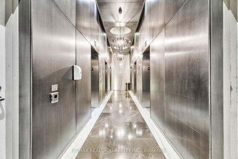 Photo 27 at 4004 - 88 Harbour Street, Waterfront Communities C1, Toronto
