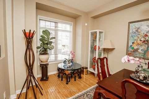 Photo 12 at 42 - 100 Elgin Mills Road W, Westbrook, Richmond Hill