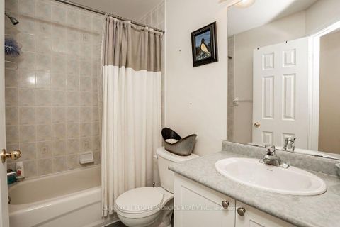 Photo 18 at 42 - 100 Elgin Mills Road W, Westbrook, Richmond Hill