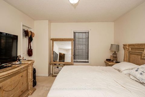 Photo 22 at 42 - 100 Elgin Mills Road W, Westbrook, Richmond Hill