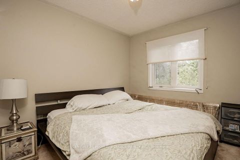 Photo 27 at 42 - 100 Elgin Mills Road W, Westbrook, Richmond Hill