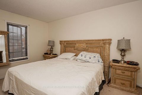Photo 28 at 42 - 100 Elgin Mills Road W, Westbrook, Richmond Hill