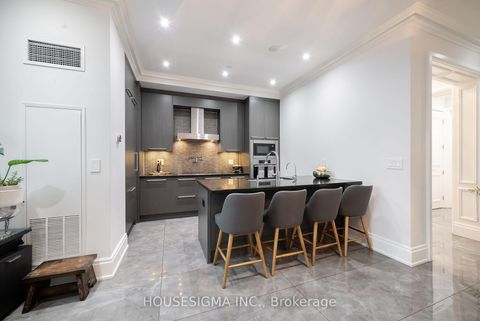 Photo 3 at 4203 - 311 Bay Street, Bay Street Corridor, Toronto
