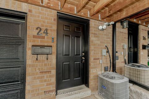 Photo 40 at 24 Wallace Street, West Woodbridge, Vaughan