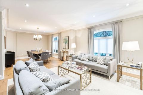Photo 2 at 14 Pine Grove Road, East Woodbridge, Vaughan