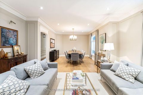 Photo 4 at 14 Pine Grove Road, East Woodbridge, Vaughan