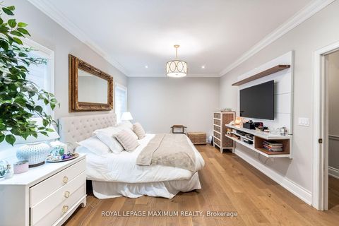Photo 42 at 14 Pine Grove Road, East Woodbridge, Vaughan