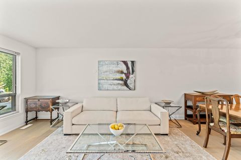 Photo 17 at 92 Elise Terrace, Newtonbrook West, Toronto