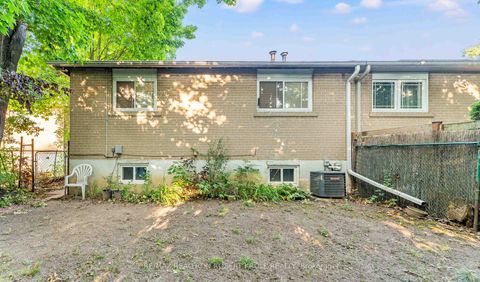 Photo 43 at 92 Elise Terrace, Newtonbrook West, Toronto