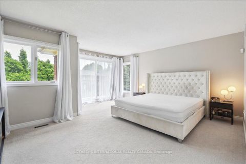 Photo 13 at 43 Shore Gardens, BR Bronte, Oakville
