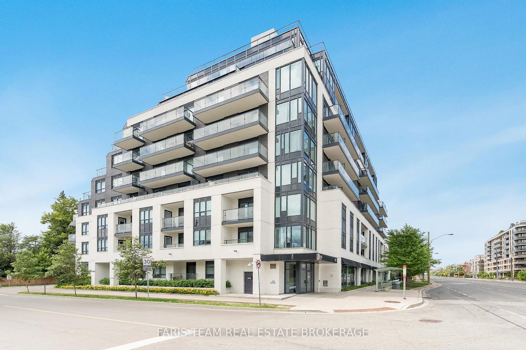 401 - 741 Sheppard Avenue W, Clanton Park, Toronto 