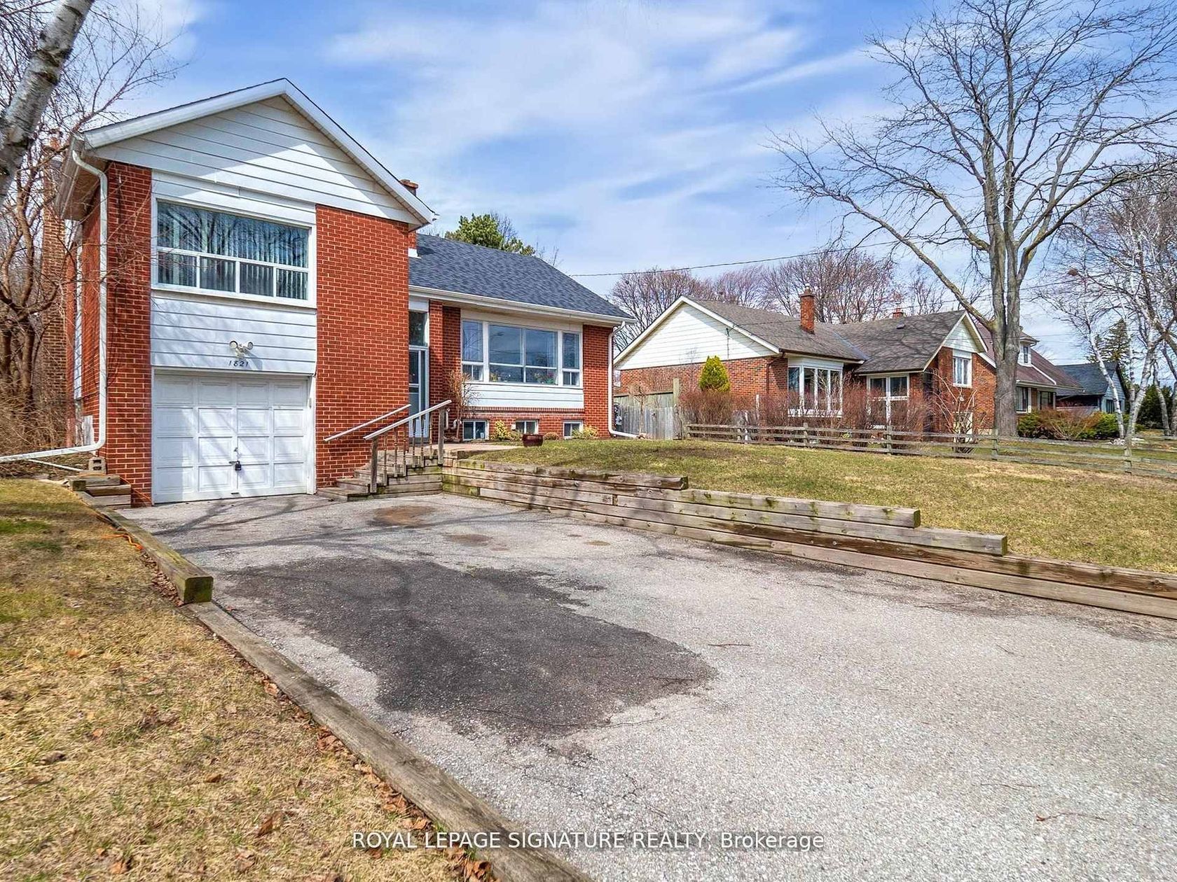1821 Christopher Road, Clarkson, Mississauga 