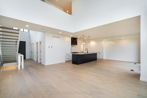 Photo 6 at 18 Melville Street, Nottawa, Clearview