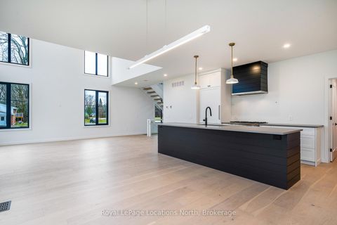 Photo 11 at 18 Melville Street, Nottawa, Clearview