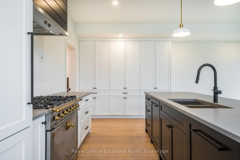 Photo 12 at 18 Melville Street, Nottawa, Clearview