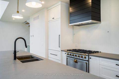 Photo 13 at 18 Melville Street, Nottawa, Clearview