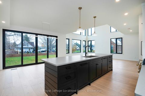 Photo 15 at 18 Melville Street, Nottawa, Clearview