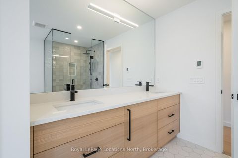 Photo 26 at 18 Melville Street, Nottawa, Clearview