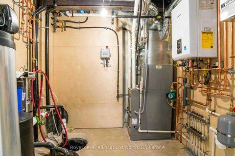 Photo 38 at 18 Melville Street, Nottawa, Clearview