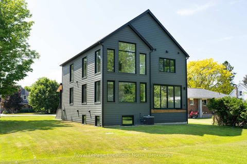 Photo 42 at 18 Melville Street, Nottawa, Clearview