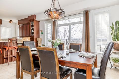 Photo 11 at 118 Succession Crescent, Shore, Barrie