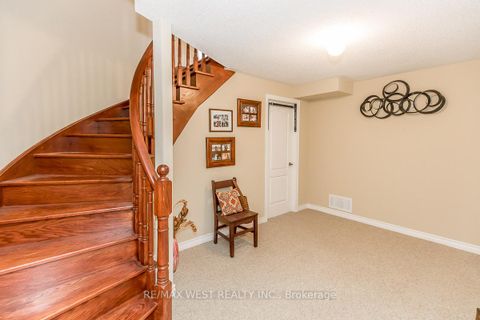 Photo 40 at 118 Succession Crescent, Shore, Barrie