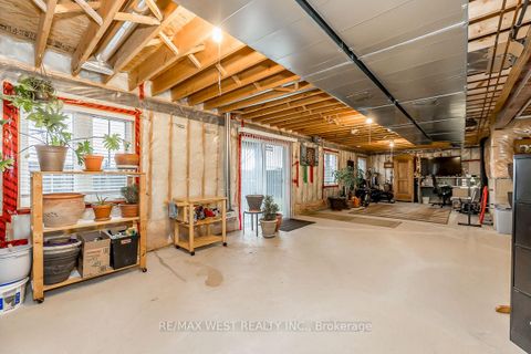 Photo 42 at 118 Succession Crescent, Shore, Barrie