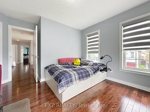 Photo 19 at 129 Ledge Rock Drive E, Vellore Village, Vaughan