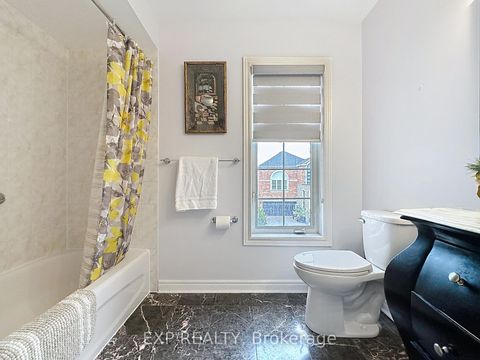 Photo 23 at 129 Ledge Rock Drive E, Vellore Village, Vaughan