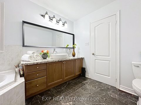 Photo 26 at 129 Ledge Rock Drive E, Vellore Village, Vaughan