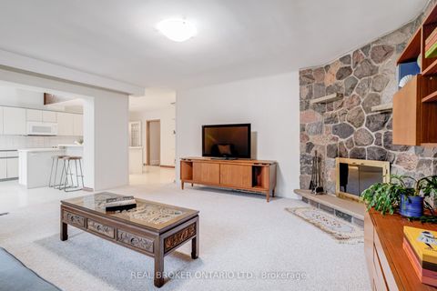 Photo 16 at 18 Burnt Log Crescent, Markland Wood, Toronto