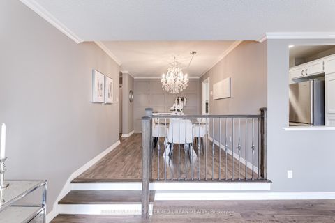 Photo 11 at 605 - 70 Baif Boulevard, North Richvale, Richmond Hill