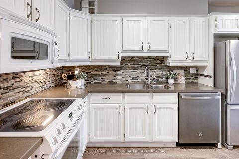 Photo 19 at 605 - 70 Baif Boulevard, North Richvale, Richmond Hill