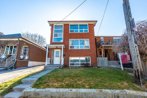 Photo 2 at 312 ATLAS Avenue, Oakwood Village, Toronto