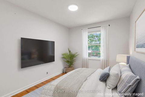 Photo 11 at 133 Birkdale Road, Bendale, Toronto