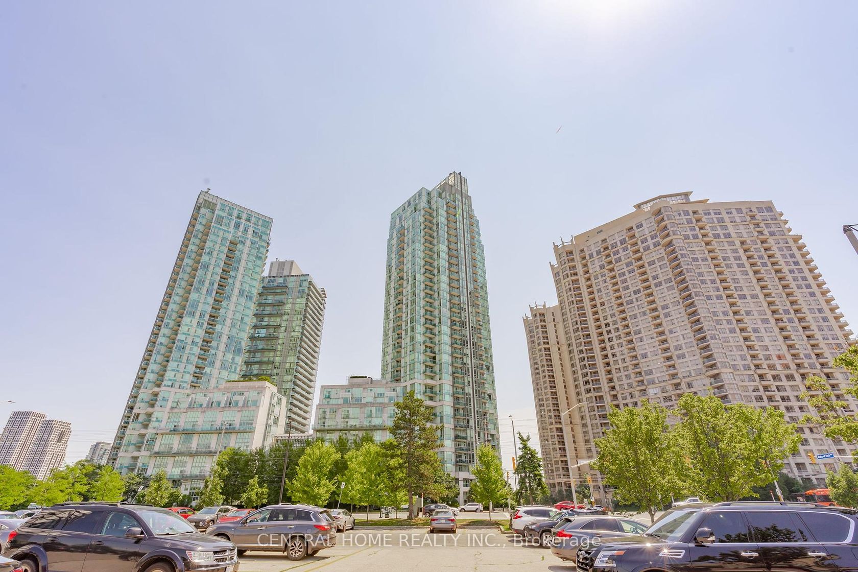 717 - 3939 Duke Of York Boulevard, City Centre, Mississauga 