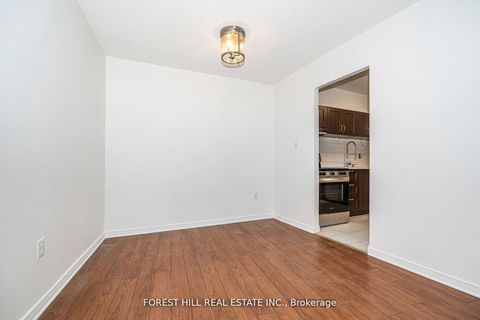 Photo 5 at 207 - 330 Dixon Road, The Westway, Toronto