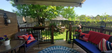 Photo 23 at TH 25 - 21 Replin Road, Lawrence, Toronto