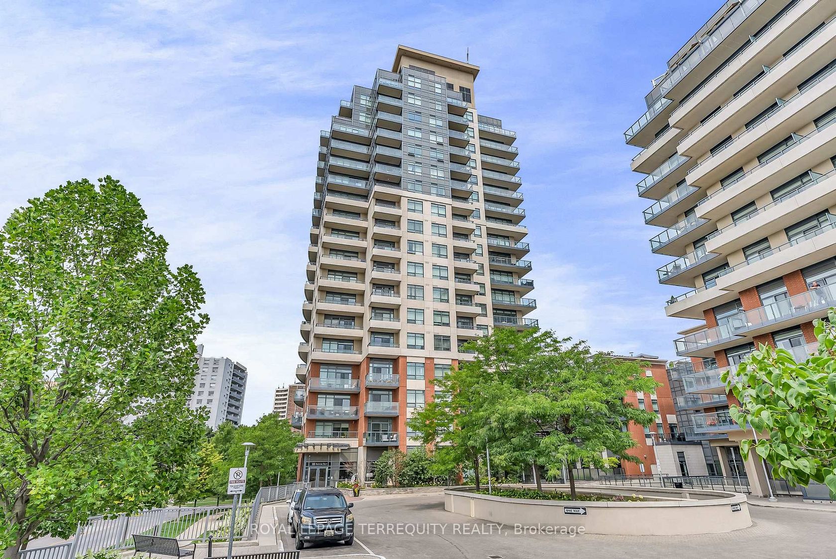 212 - 25 Fontenay Court, Humber Valley, Toronto 