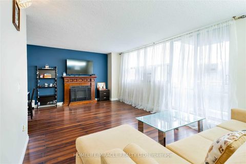 Photo 2 at 404 - 2645 Kipling Avenue, Jamestown, Toronto