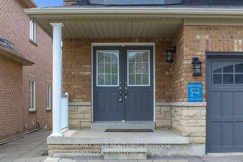 Photo 2 at 157 Black Maple Crescent, Patterson, Vaughan